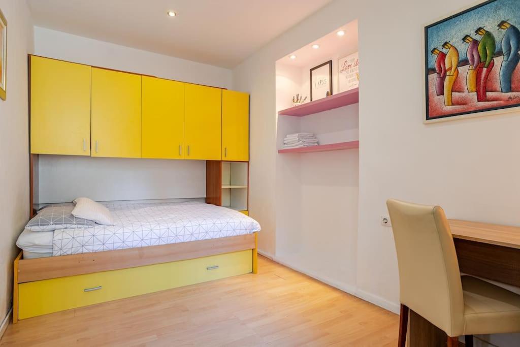 Apartment Bacvice